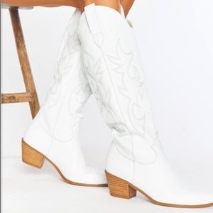 Billini Urson white cowboy boots